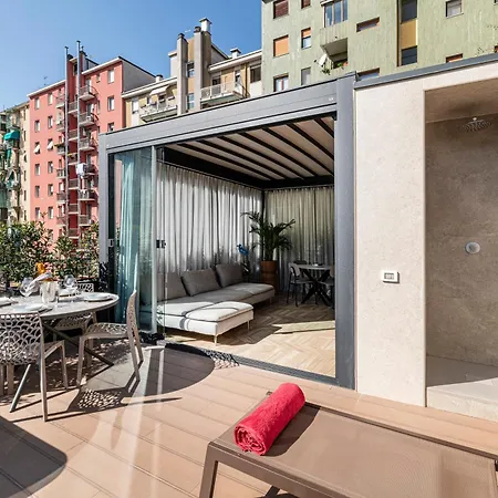 Modigliani Terrace Jacuzzi Golden House * Milan